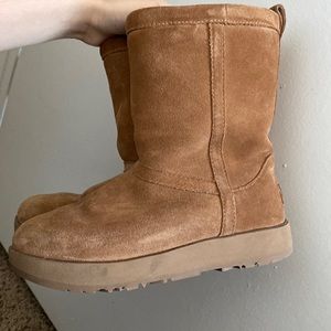 Ugg classic short waterproof boots in chesnut